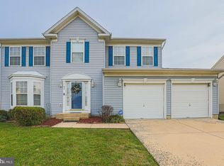 29 Dovefield Rd, Perry Hall, MD 21128