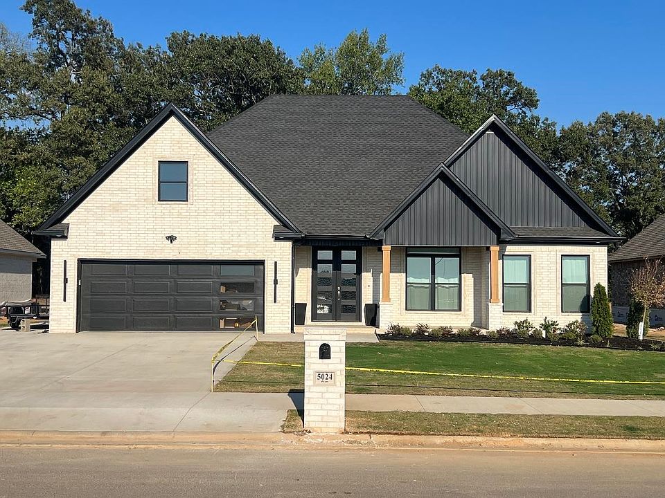 1st image of 5024 Adam Dr