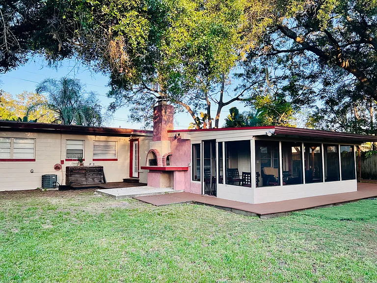 610 Ventura Ave — Photo 41
