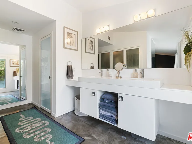 1155 E Mesquite Ave — Photo 18