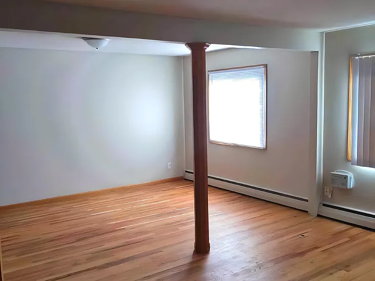 Twin Pines Apartments — Photo 30