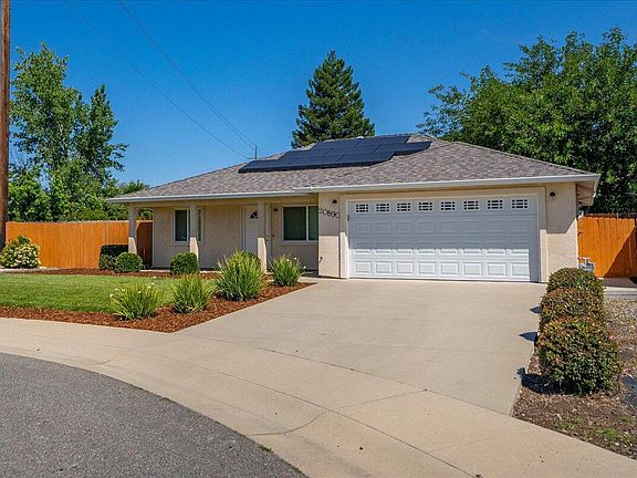 3rd image of 20890 Beagle St