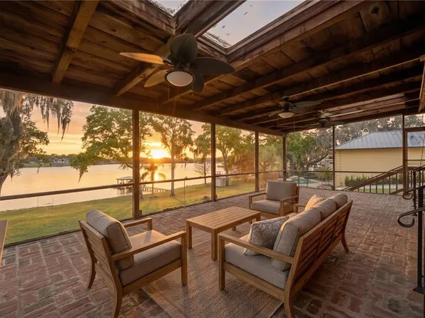 2874 E Crooked Lake Dr, Eustis, FL 32726