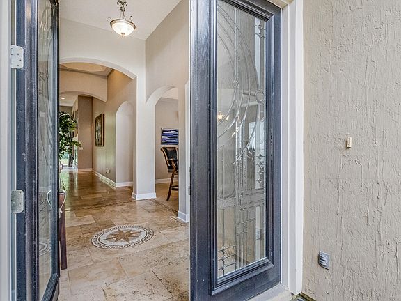 3rd image of 6098 Green Pond Dr