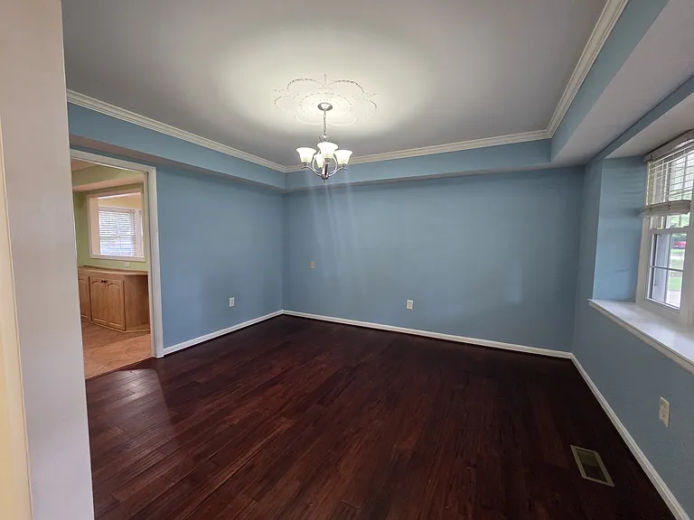 4224 Melville Ln — Photo 7