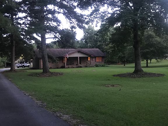 5th image of 1749 Highway 81