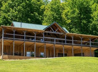 59 Russell Ln, Pleasant Shade, TN 37145