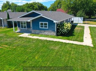 811 Cady St, Chapman, NE 68827