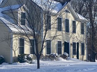 40 Anna Farm Rd W, North Stonington, CT 06359
