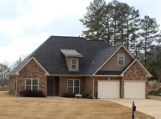 200 Sand Trap Cir, Oxford, AL 36203