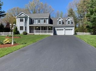 27 Cypress Ln, Tyngsboro, MA 01879