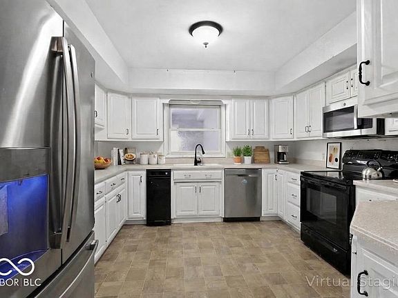 2nd image of 1504 Franklin Dr