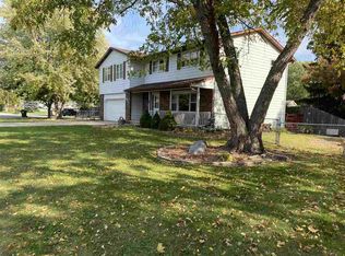 547 Elizabeth Ct, Sun Prairie, WI 53590