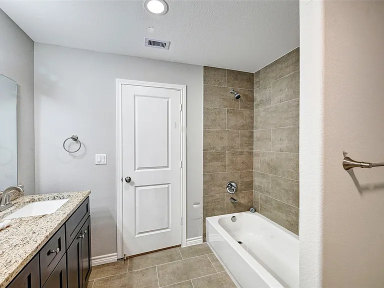 268 Sunrise Dr — Photo 38