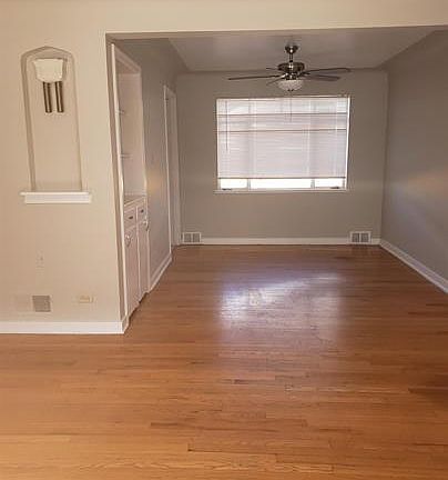 2nd image of 1539 Fairfax St #1539