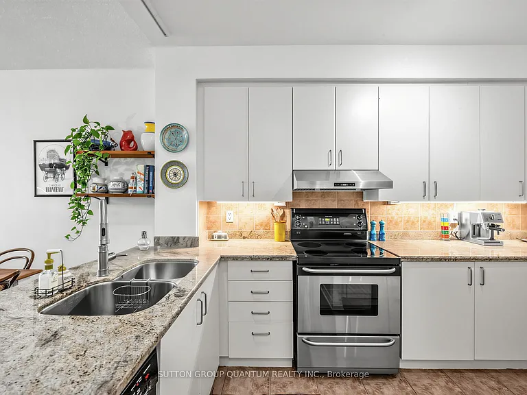 80 Port St E #304 — Photo 14
