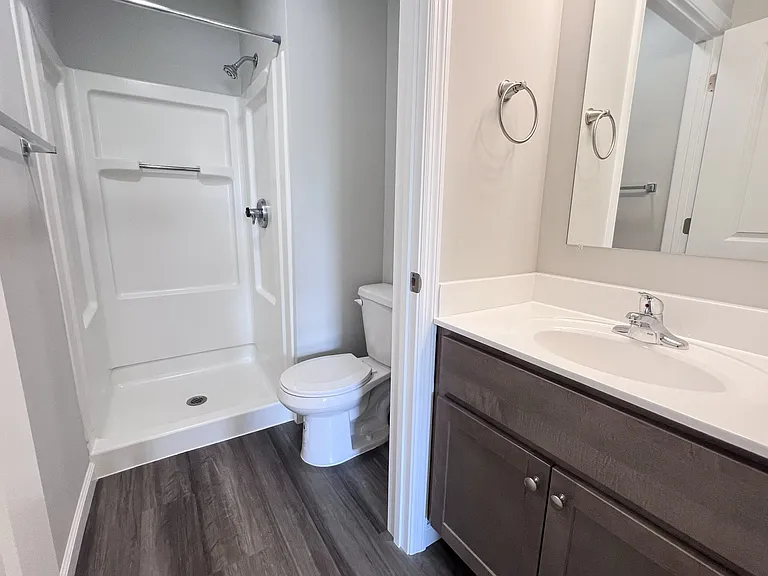 Wyndemere Apartments — Photo 88