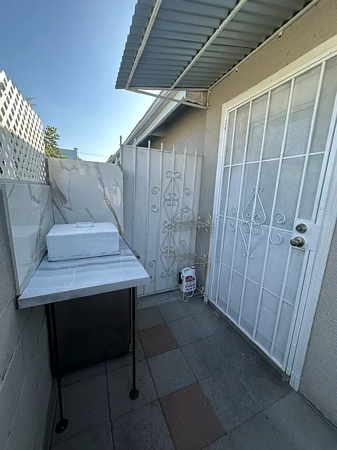8520 Robert Ave — Photo 3
