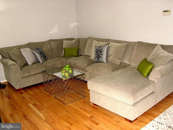 5th image of 2921 Piney Grove Ct
