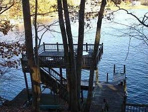 1st image of 404 Hilltop Dr