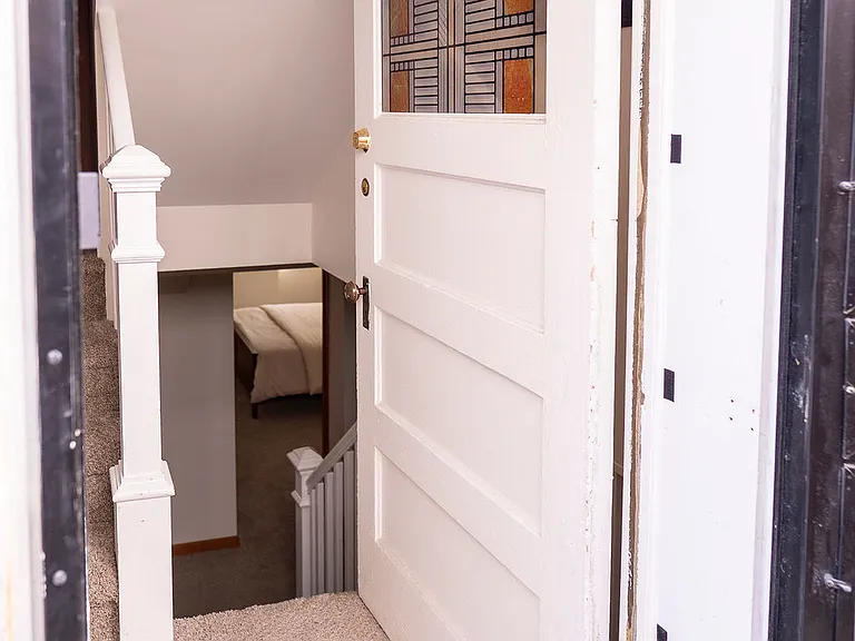 914 N Clarkson St — Photo 13