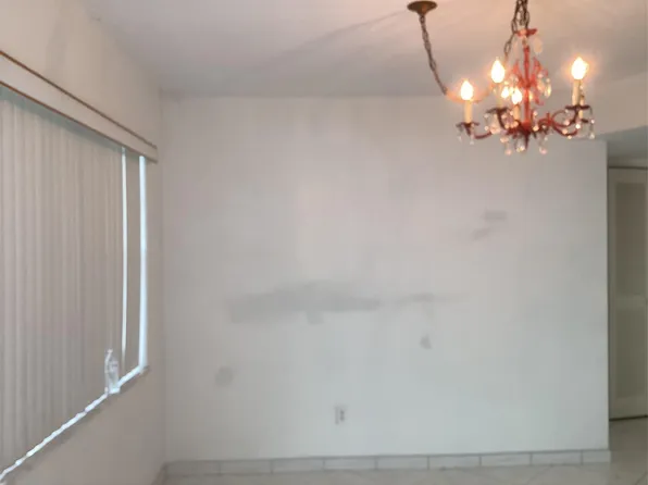 4141 NW 44th Avenue #224, Lauderdale Lakes, FL 33319