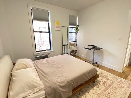 Rented by Beekman Street Realty | media 15