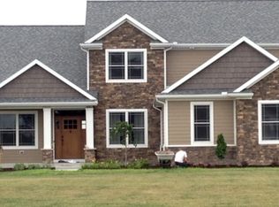 23195 Pargillis Rd, Perrysburg, OH 43551