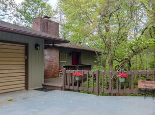 396 Winding Way Dr, Franklin, NC 28734