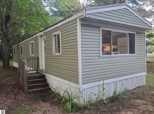 4195 N Woodruff Rd, Weidman, MI 48893