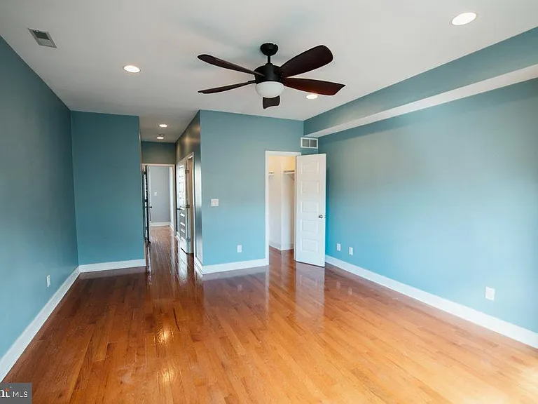 1727 Annin St — Photo 17