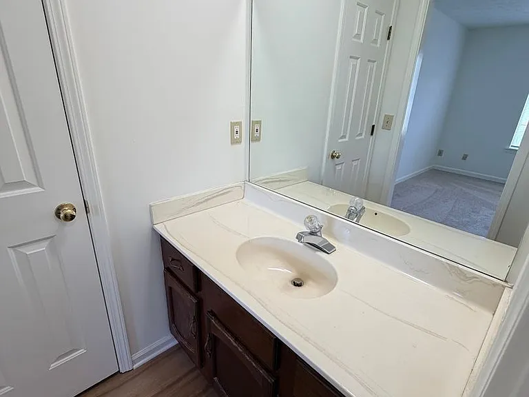 5556 Clover Rise Ln — Photo 9