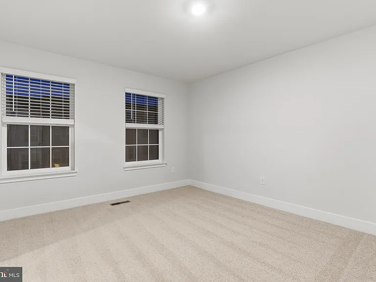 5213 Water Lily Way — Photo 15