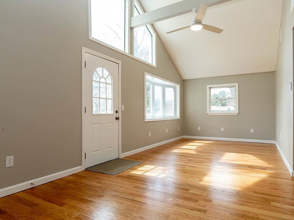 22 Wellman Avenue, Nashua, NH 03064 Zillow