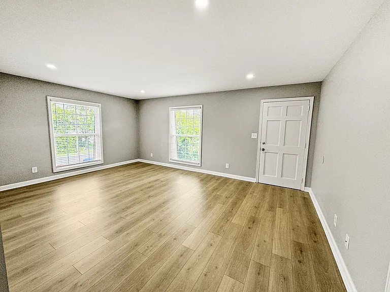 Experience comfortable and stylish living at Westridge Village Apartments — Photo 7