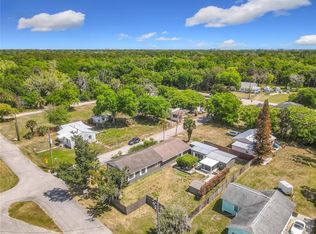265 Newcomb St, New Smyrna Beach, FL 32168