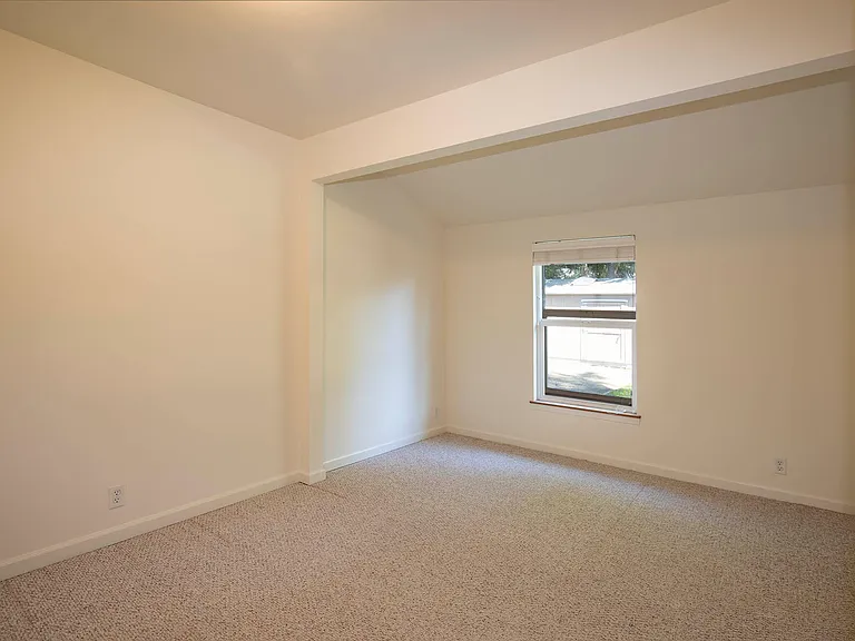 38244 SE 85th St — Photo 9