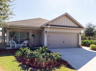 16 Hemingway Ln, Freeport, FL 32439