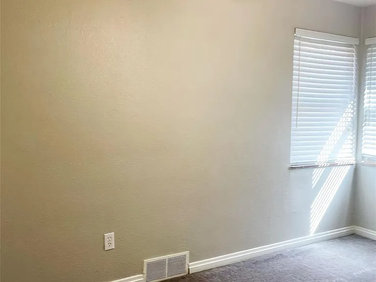 5116 Deville Ave — Photo 3