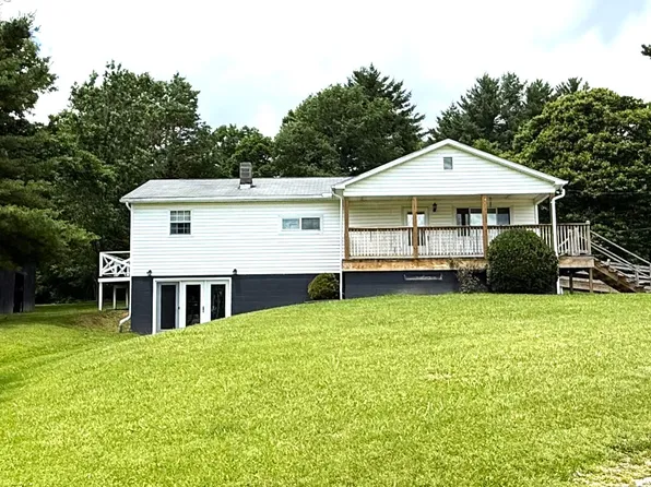 3431 Brush Country Rd, Marlinton, WV 24954