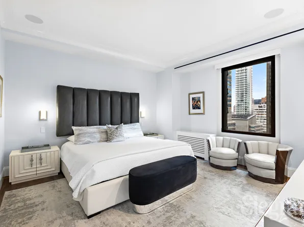 465 Park Avenue image 6 of 14