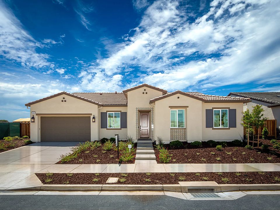 Orchard Grove Model Plan 1 Exterior
