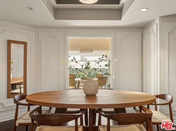1717 S Barrington Ave APT 103, Los Angeles, CA 90025