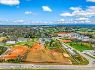 Winfield Dunn Pkwy, Kodak, TN 37764