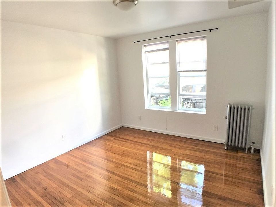 2nd image of 439 78th St APT 1R