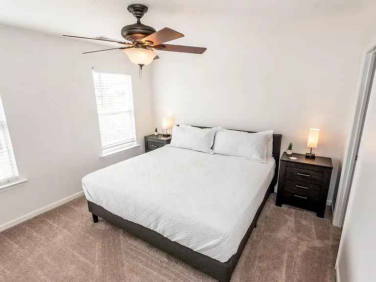 5991 Underwood Ave — Photo 11