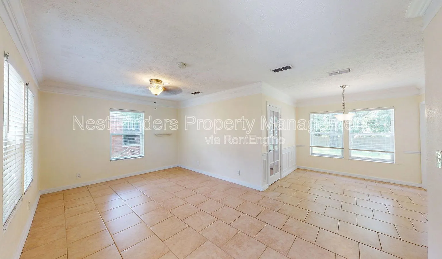 3 bed, 1.0 bath, 1039 sqft, $1,350 — Photo 3