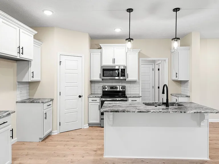 217 Wesson Dr — Photo 12