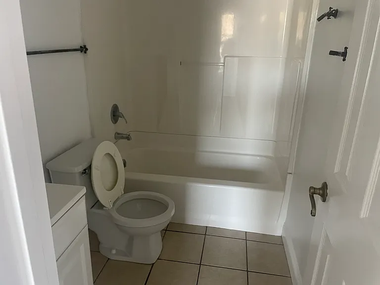 3953 Delachaise St — Photo 6