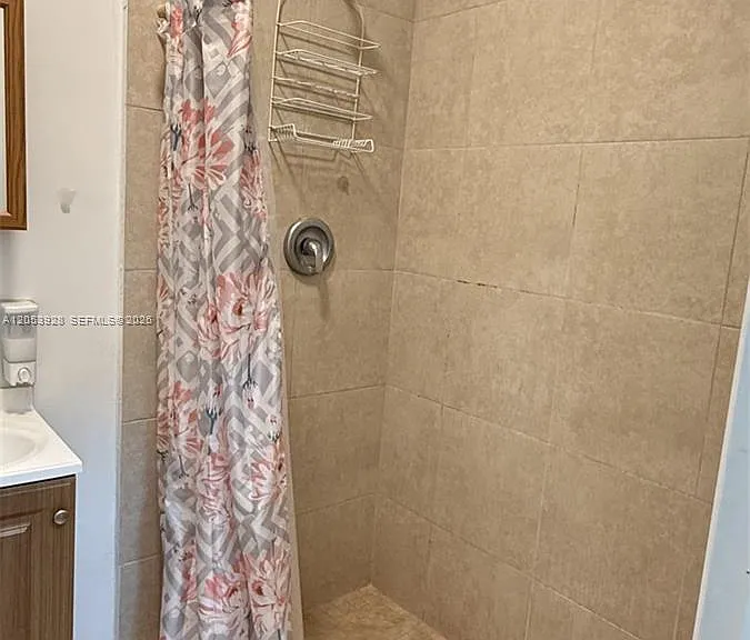 11001 SW 226th Ter — Photo 4